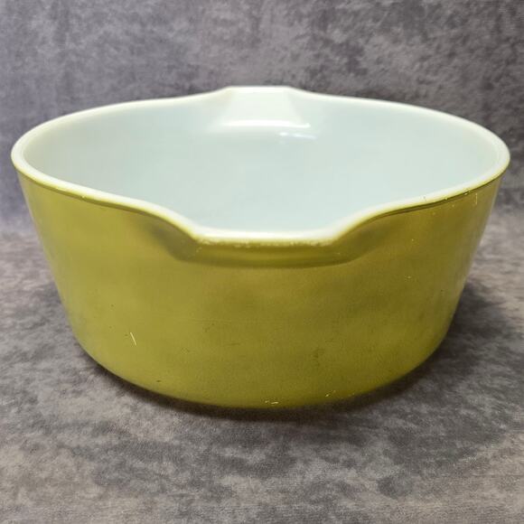 Vintage Pyrex Town & Country Cinderella Nesting Mixing Pouring Bowl 444 4 QT. - Picture 2 of 11